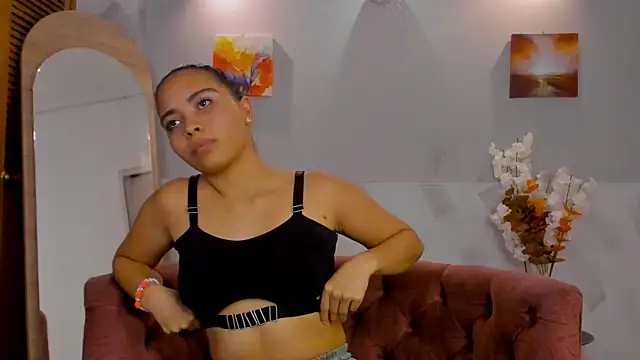 La Maez online show from December 11, 4:28 am