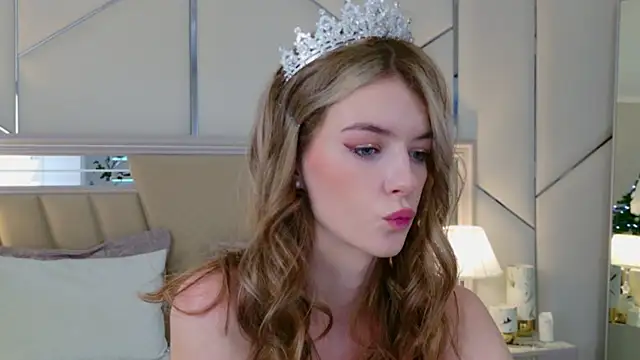 MeganMour online show from December 30, 7:42 pm