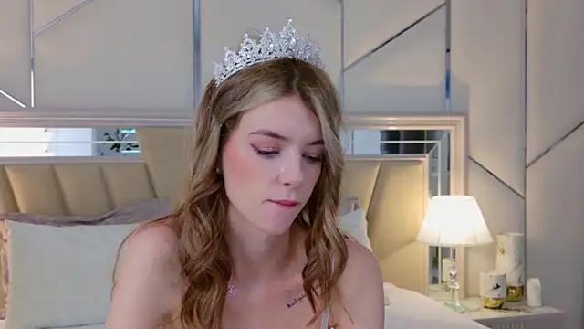 MeganMour online show from December 30, 10:45 pm