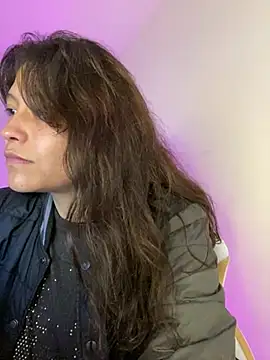 Snapshot of mariana_21x chatting on January 25, 12:58 pm mariana 21x online show from January 25, 12:58 pm