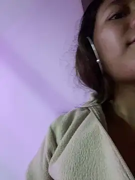 Snapshot of mariana_21x chatting on February 18, 12:28 pm mariana 21x online show from February 18, 12:28 pm