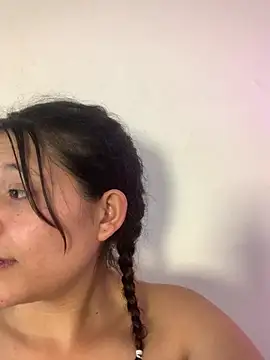 Snapshot of mariana_21x chatting on March 8, 6:58 pm mariana 21x online show from March 8, 6:58 pm