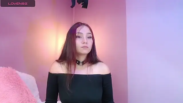 Snapshot of cami_fire chatting on February 4, 8:38 pm cami fire online show from February 4, 8:38 pm