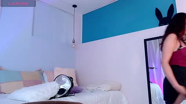 Snapshot of cami_fire chatting on March 8, 11:07 pm cami fire online show from March 8, 11:07 pm