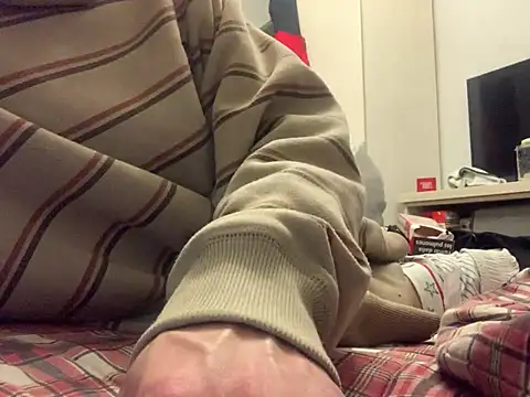 Snapshot of sweet24c chatting on January 8, 4:02 am sweet24c online show from January 8, 4:02 am