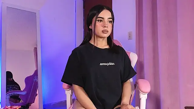 Emily-14 online show from March 4, 5:11 am