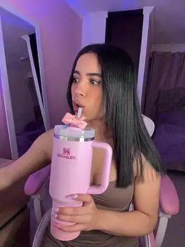 Emily-14 online show from May 13, 4:10 am