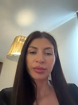 Snapshot of sweetndcrazy chatting on March 14, 9:04 am sweetndcrazy online show from March 14, 9:04 am