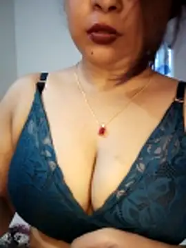 Fuck Girl Nuri online show from May 24, 6:18 am
