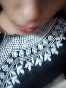 Snapshot of Babby_girl08 chatting on October 31, 7:15 pm Babby girl08 online show from October 31, 7:15 pm