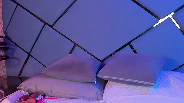 giorgia 13 online show from January 14, 3:01 am