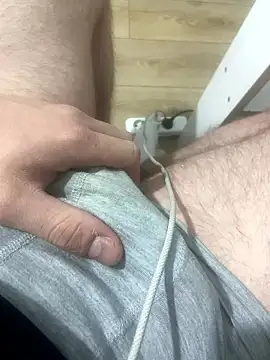 Snapshot of karkerkor chatting on January 17, 11:52 pm karkerkor online show from January 17, 11:52 pm