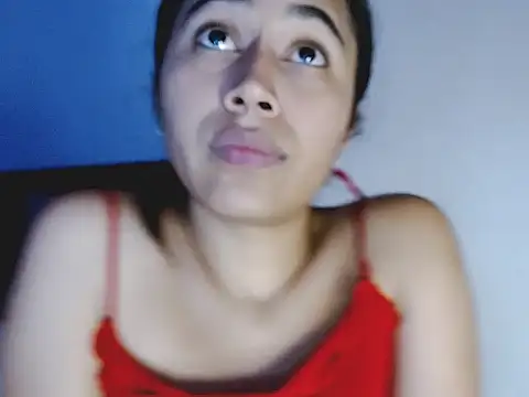 Snapshot of brihanna_lena chatting on April 7, 11:15 pm brihanna lena online show from April 7, 11:15 pm