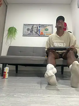 boss of cash online show from February 25, 2:43 am