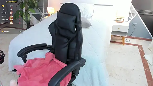 Snapshot of Lucifer_shadow chatting on February 4, 3:47 pm Lucifer shadow online show from February 4, 3:47 pm