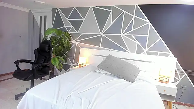 Snapshot of Lucifer_shadow chatting on February 28, 2:09 pm Lucifer shadow online show from February 28, 2:09 pm