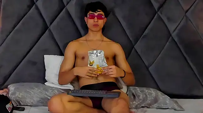 JoshRashfordd online show from January 30, 6:21 pm