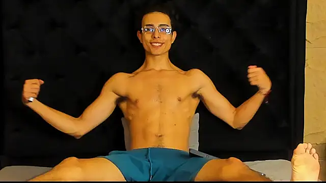 JoshRashfordd online show from October 3, 1:35 am