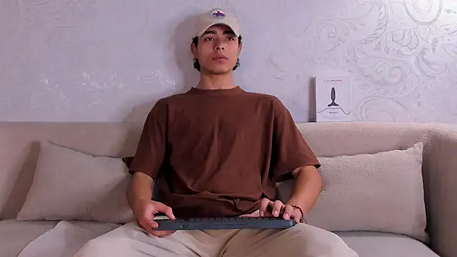 JoshRashfordd online show from October 15, 10:32 pm