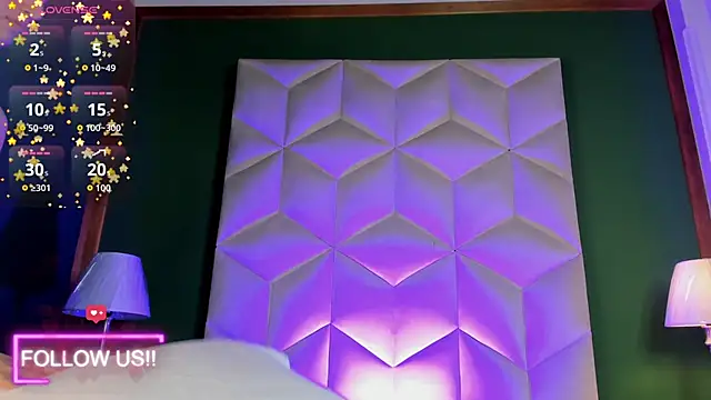 Snapshot of sett_and_gwen chatting on November 5, 4:01 am sett and gwen online show from November 5, 4:01 am