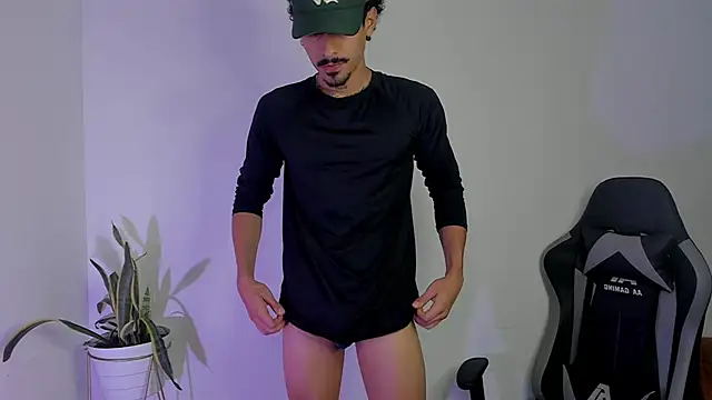 Lukeetaylor online show from June 6, 1:05 pm
