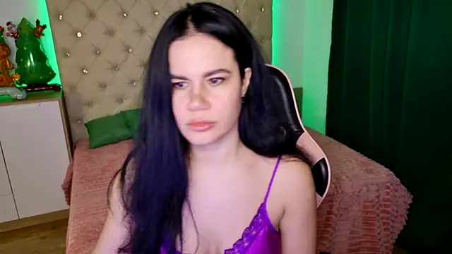 KattieSims online show from December 29, 8:37 pm