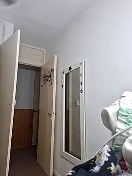 Jazmin-Cerezita online show from February 28, 8:10 pm