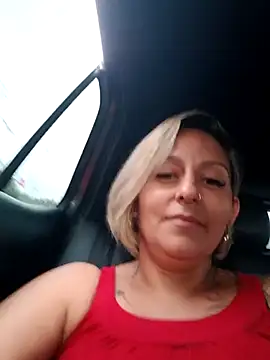 baixinhaloira online show from March 10, 6:57 pm