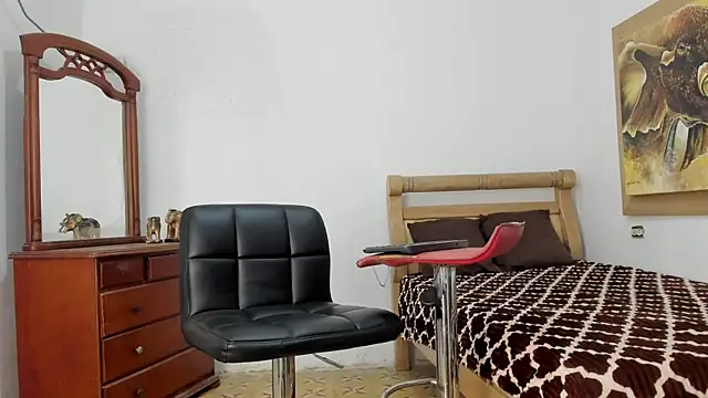 mr stiven  online show from February 22, 2:45 am