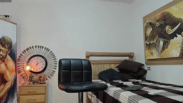 mr stiven  online show from May 9, 3:34 am