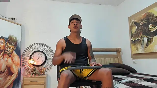 mr stiven  online show from May 12, 3:14 am