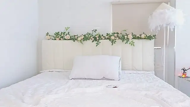 Snapshot of Akina_starr chatting on September 21, 2:57 am Akina starr online show from September 21, 2:57 am