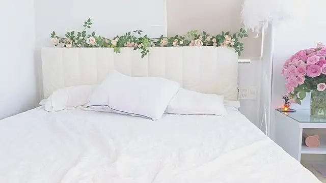 Snapshot of Akina_starr chatting on October 18, 4:04 am Akina starr online show from October 18, 4:04 am