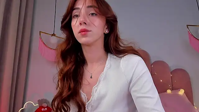 Snapshot of ElsaYoung chatting on January 8, 11:52 pm ElsaYoung online show from January 8, 11:52 pm
