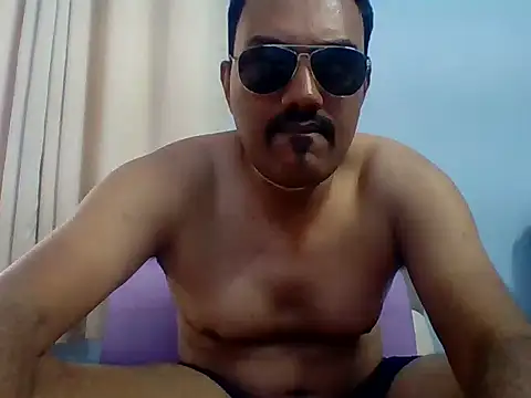 farhaanmacho online show from December 17, 5:57 am