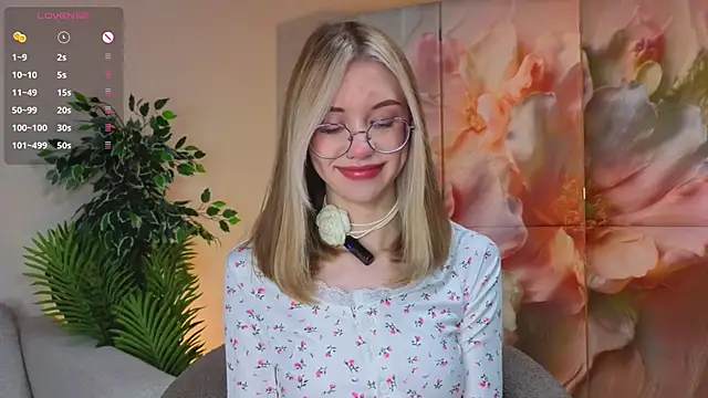 UdelaAllston online show from January 18, 11:03 am