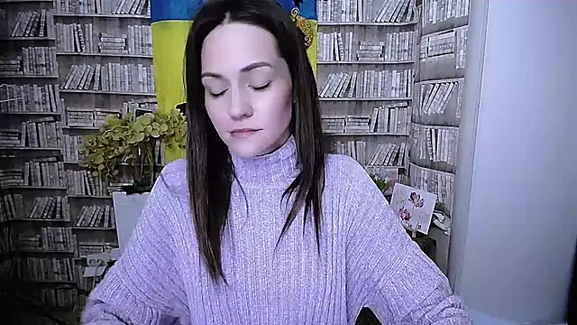 Lina Star S online show from November 1, 9:44 am