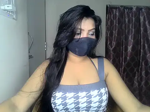 Snapshot of ishi_Beauty chatting on September 30, 7:57 am ishi Beauty online show from September 30, 7:57 am