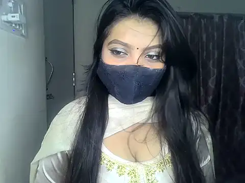 Snapshot of ishi_Beauty chatting on October 1, 7:47 am ishi Beauty online show from October 1, 7:47 am