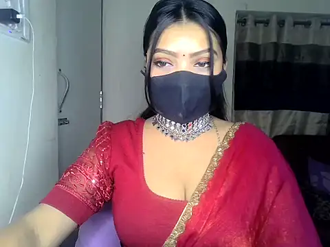 Snapshot of ishi_Beauty chatting on November 23, 5:40 am ishi Beauty online show from November 23, 5:40 am