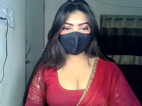 Snapshot of ishi_Beauty chatting on February 5, 5:01 am ishi Beauty online show from February 5, 5:01 am