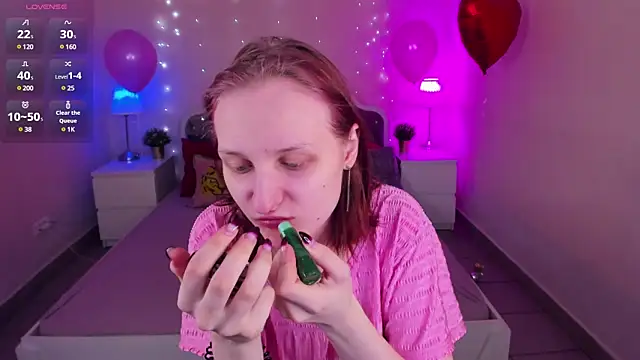 SallyFishery online show from February 24, 1:24 am