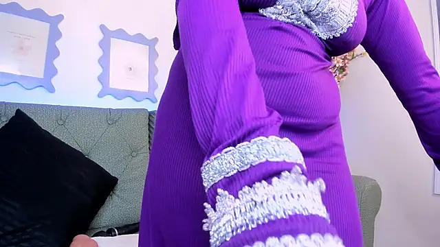 jazmin anbar online show from March 15, 8:10 pm