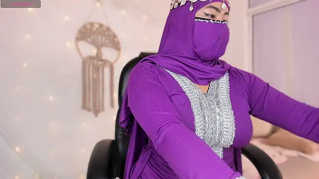 jazmin anbar online show from November 26, 5:41 am