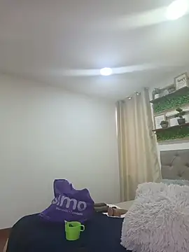 sasi luna online show from March 5, 2:24 pm