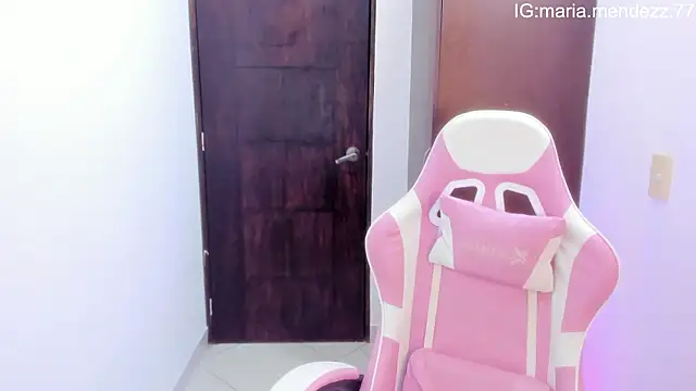 maria mendez  online show from October 4, 1:36 am