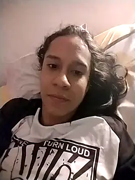 Snapshot of elizabeth_rosa21 chatting on February 17, 11:44 am elizabeth rosa21 online show from February 17, 11:44 am