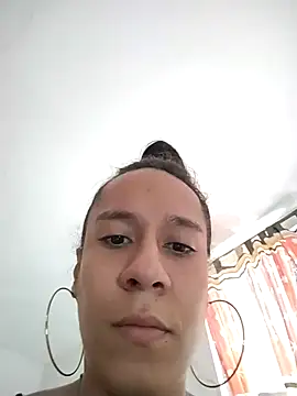 Snapshot of elizabeth_rosa21 chatting on February 24, 5:31 pm elizabeth rosa21 online show from February 24, 5:31 pm