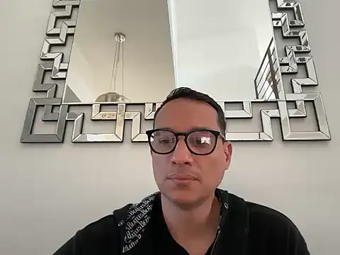 alex ruiz85 online show from February 13, 6:59 pm