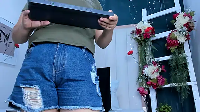 africa holmes online show from March 14, 3:12 am